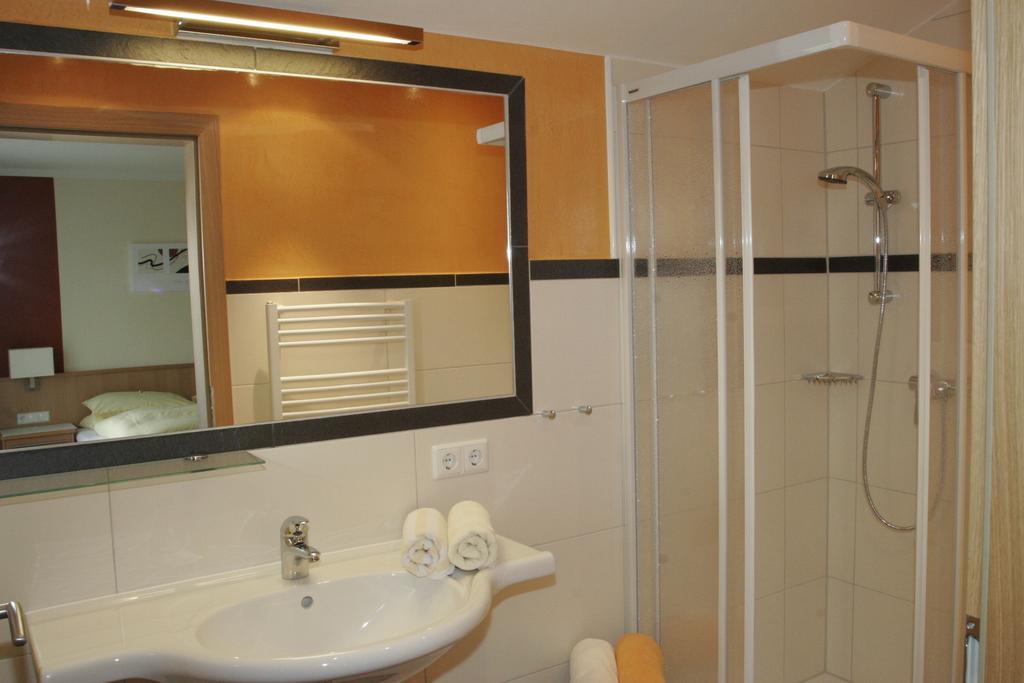 Edelweiss Apartments ชลัดมิง ห้อง รูปภาพ